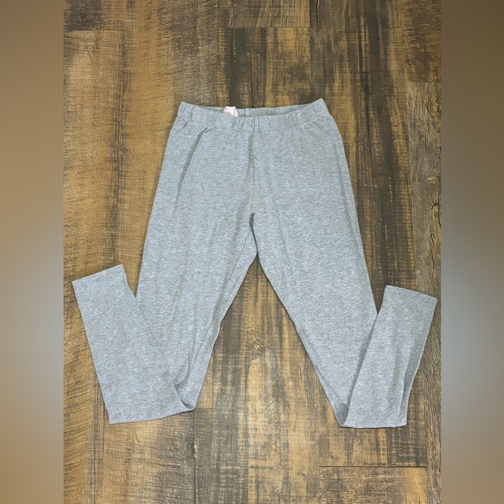 Grey leggings